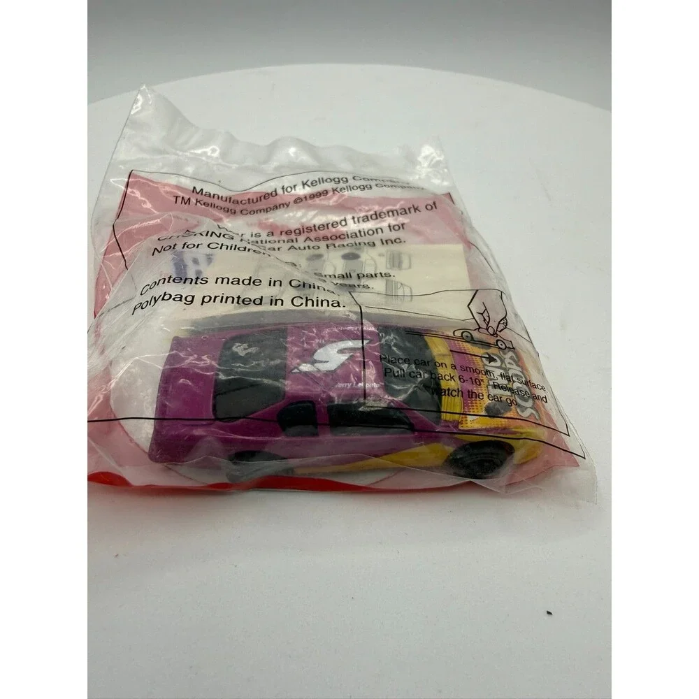 1999 Terry Labonte #5 Hot Wheels Kelloggs Pull N Go Two Scoops! NASCAR, NIP